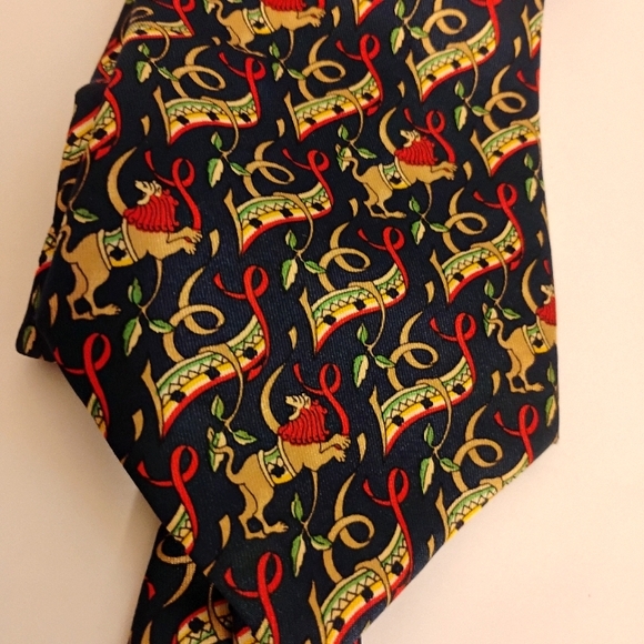 Salvatore Ferragamo vintage Chinese Lions Silk Men's Tie